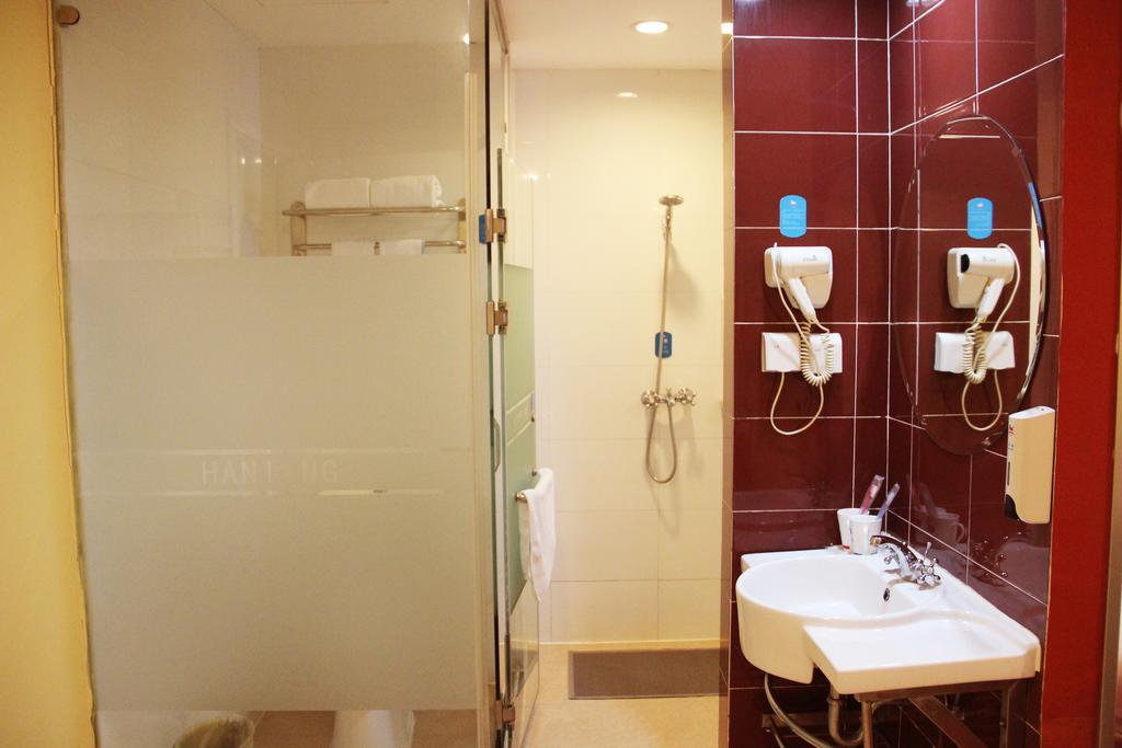 Hanting Express Shanghai Jinqiao Middle Yanggao Road Ruang foto